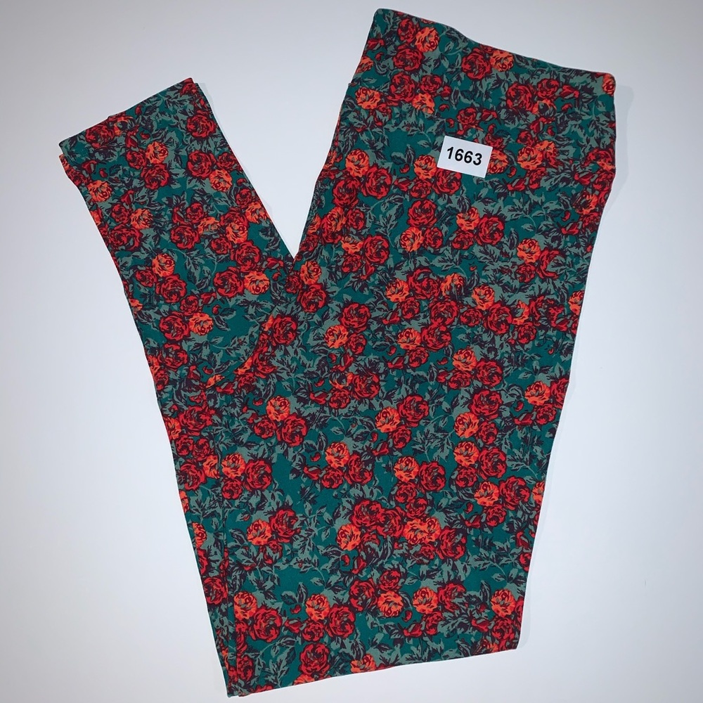 NEW LuLaRoe Tall & Curvy Leggings